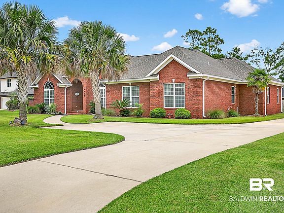 3rd image of 8402 Heron Dr