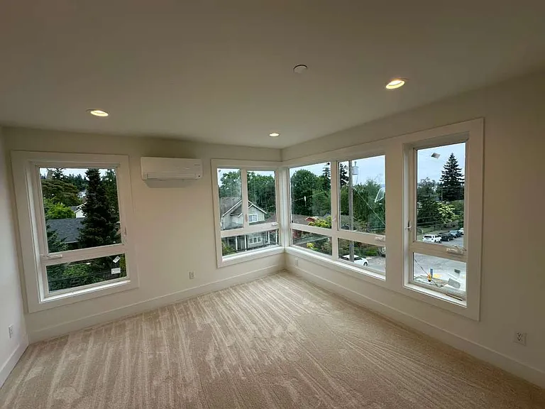 4318 SW Holly St — Photo 16
