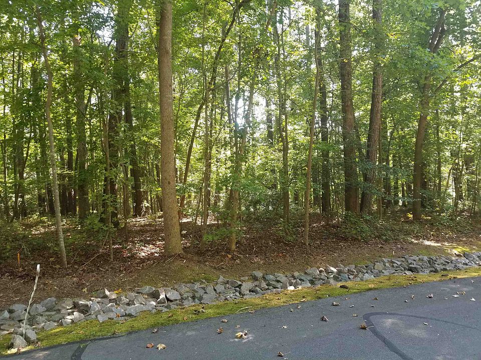 1st image of 6078 Jones Cir #6078