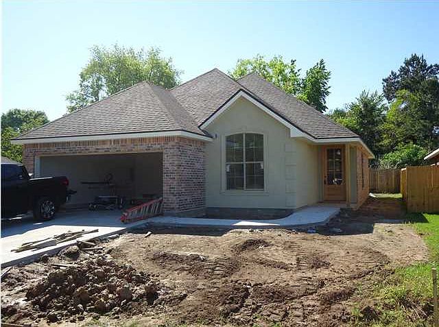 1st image of 107 Milton Estates Ln