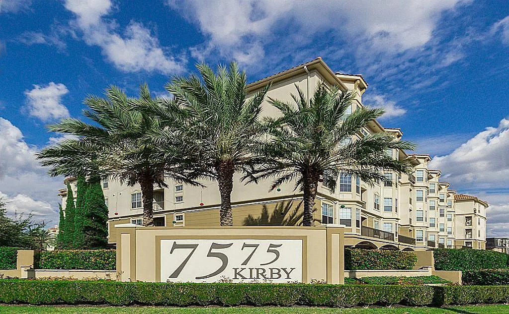 2 bed, 2.0 bath, 1247 sqft, $1,750 — Photo 1