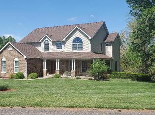 7945 White Tail Cir, Waterloo, IL