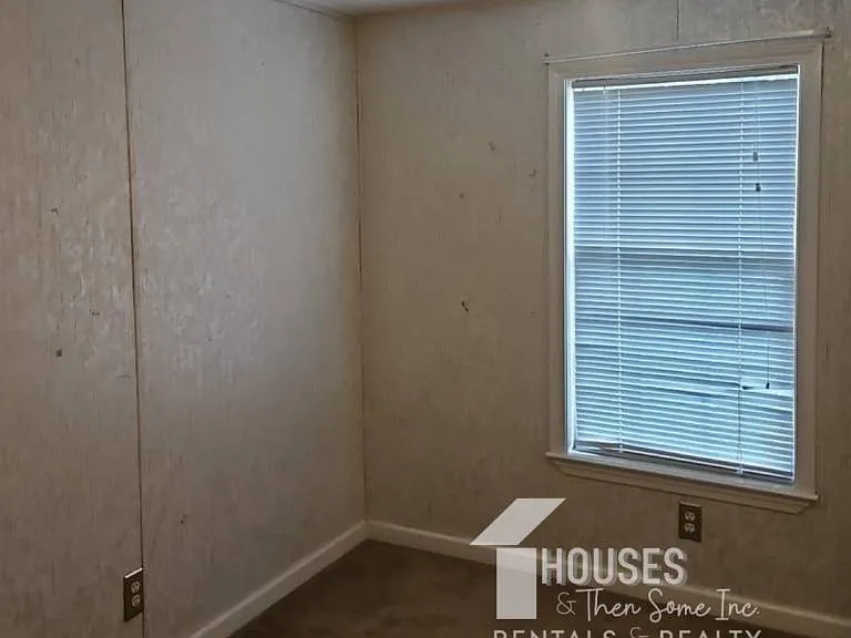 102 Nemo Ln — Photo 11