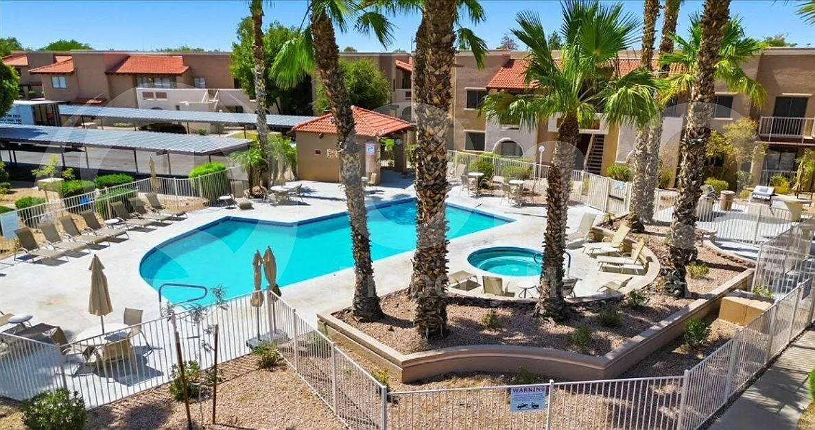 1 bed, 1.0 bath, 639 sqft, $1,395 — Photo 2
