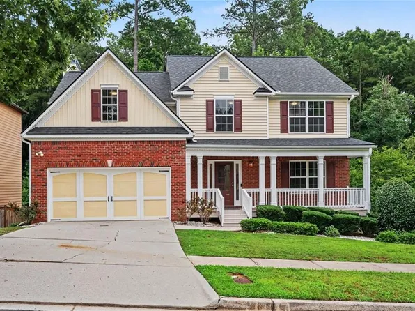 3747 Valley Bluff Ln, Snellville, GA 30039