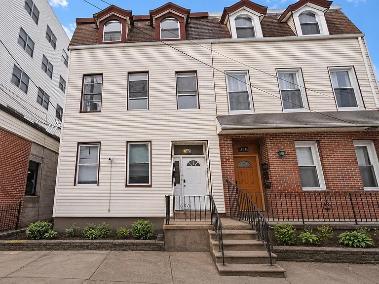 149 Culver Ave #C — Photo 17