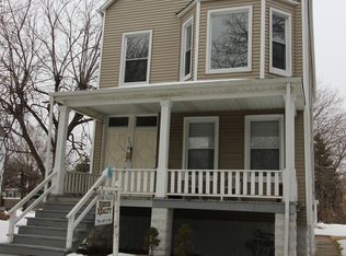 4207 Vernon Ave, Brookfield, IL 60513