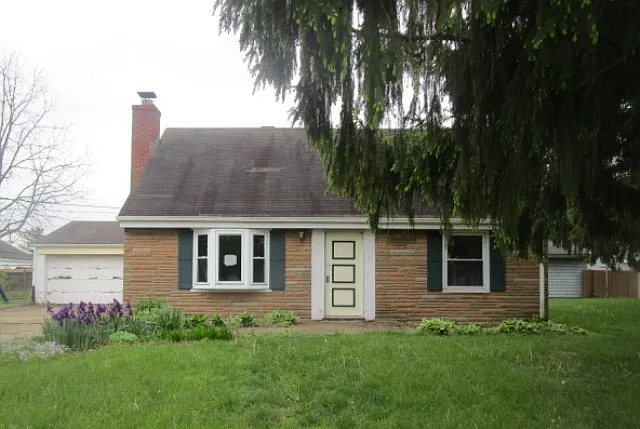 1865 Ransburg Ave photo 1