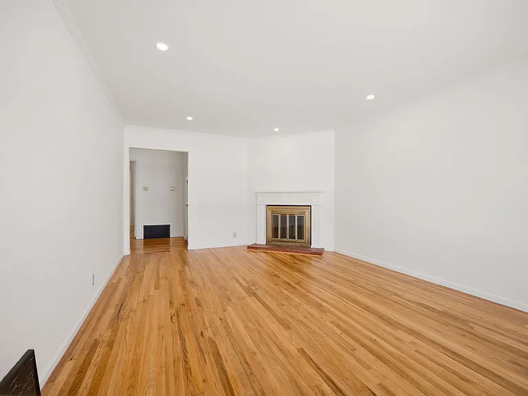 521-523 Taraval St #521 — Photo 14