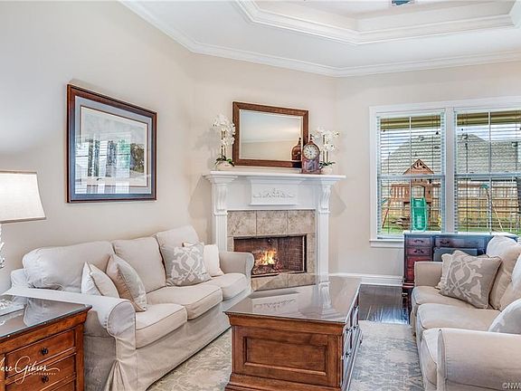 3rd image of 4407 Ellis Ct
