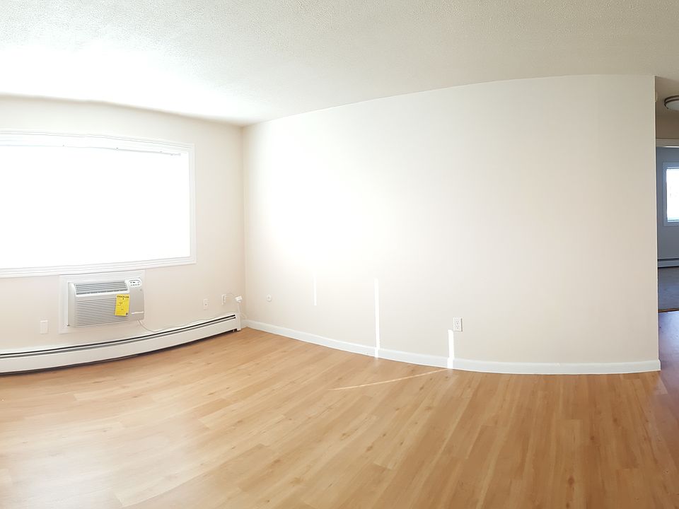 2nd image of 41 Berkeley St APT 35