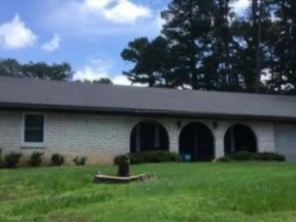 1311 E Fairmont St, Longview, TX 75601