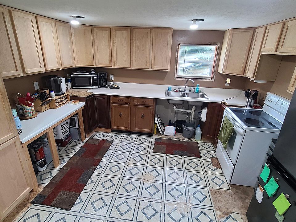 517 Fremont St, Kinmundy, IL 62854 MLS EB451402 Zillow