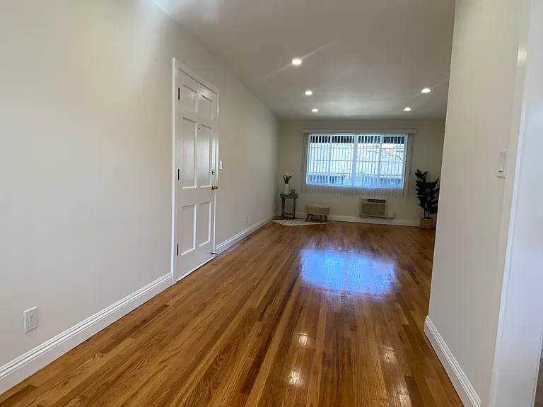 1778 Grevelia St #1778 — Photo 6