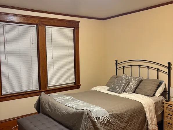 10 Blackwell Pl, Newport, RI 02840