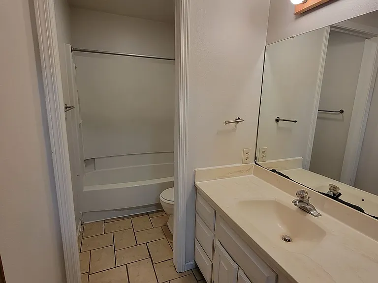 2946 Cimarron Trl — Photo 59