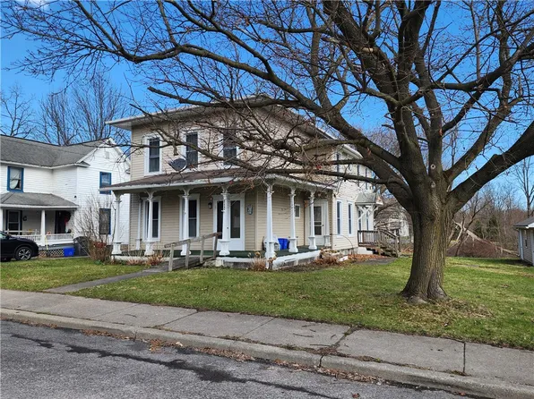 3689 Cayuga St, Interlaken, NY 14847