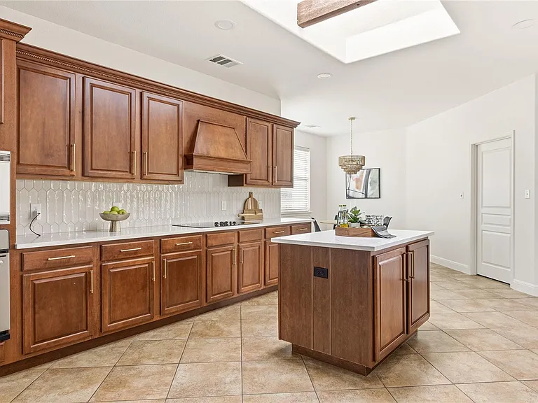 1432 Tom Sawyer Rd — Photo 14