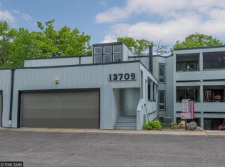 13709 Nicollet Ave APT 302, Burnsville, MN 55337