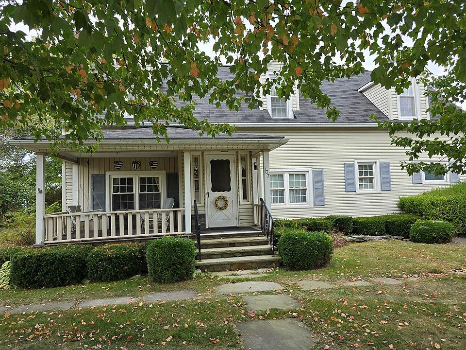 1st image of 107 W Railroad Ave