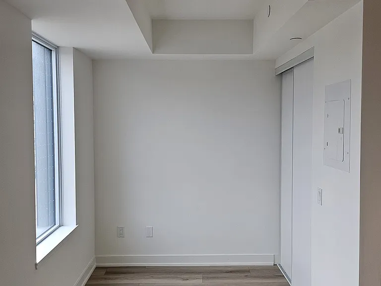 5 Lakeview Ave #207 — Photo 9