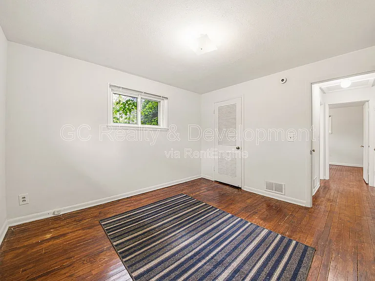 907-913 3rd St #907 — Photo 8