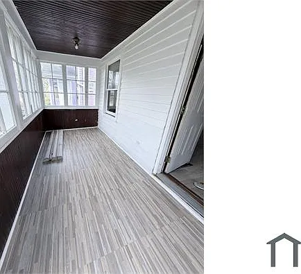 40 Dix St — Photo 2