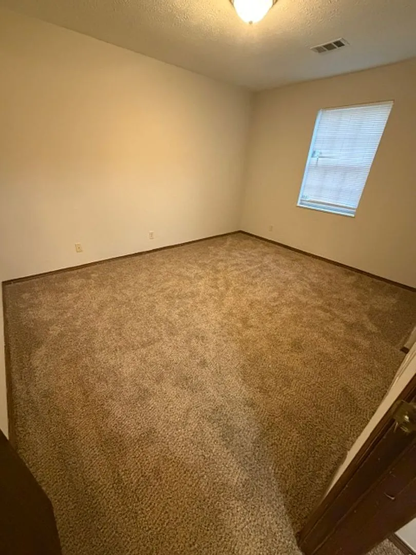2326 Vogel Road — Photo 1