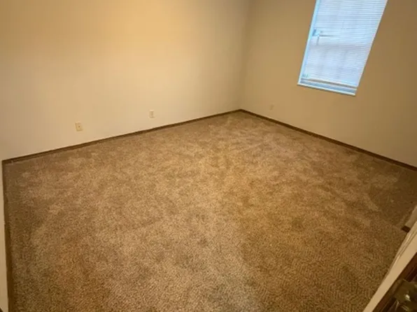 2326 Vogel Road