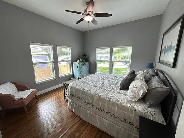628 W Magnolia Ave — Photo 18