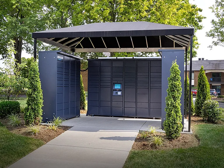 24-hour Amazon package hub