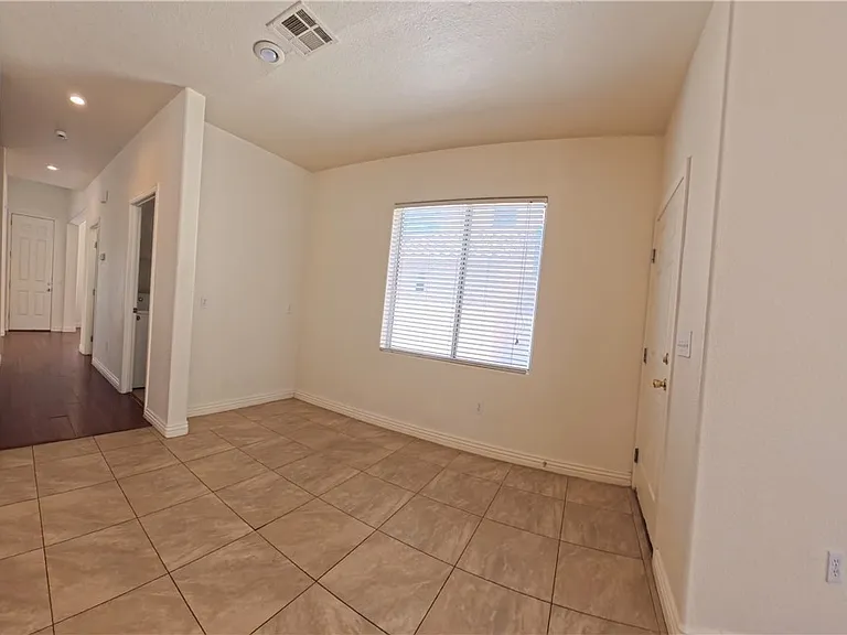 7776 Littondale St — Photo 14