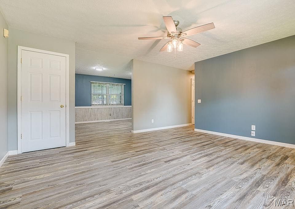 2nd image of 3517 Johnson Rd