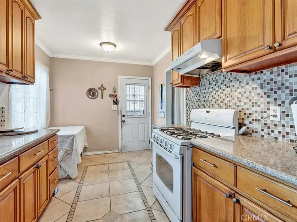 1406 W Richland Ave, Santa Ana, CA 92703