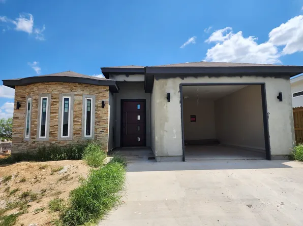 1427 El Caporal Dr, Laredo, TX 78043