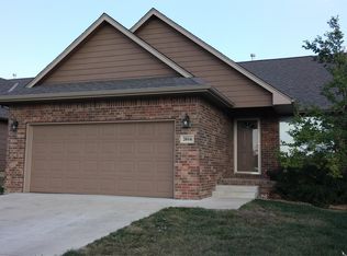 2016 N Springbrook St, Andover, KS 67002