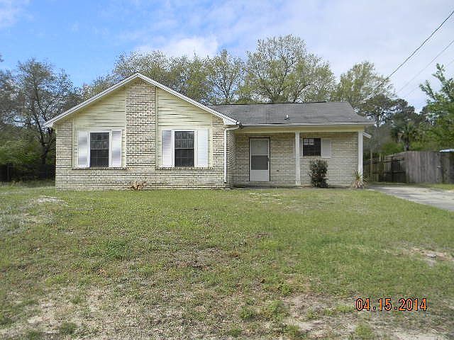 1st image of 10777 Silver Creek Dr