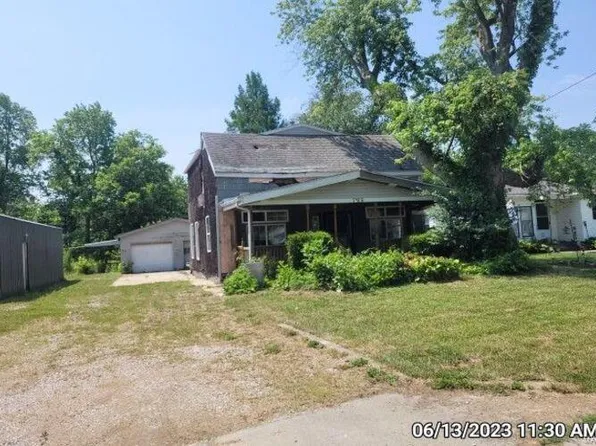 1126 Prickett Ave, Edwardsville, IL 62025