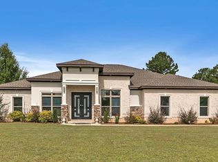 106 Mad River Ln, Dothan, AL 36301