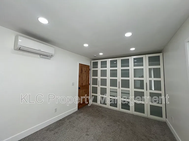 3719 3rd St #1 — Photo 15