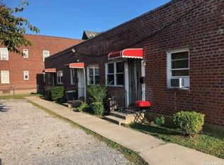 58 Morrell St, Hempstead, NY 11550