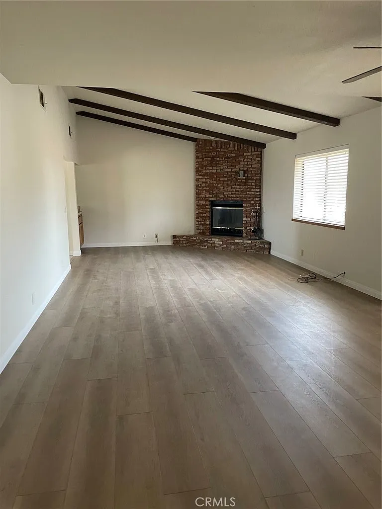 3 bed, 2126 sqft, $2,650 — Photo 4