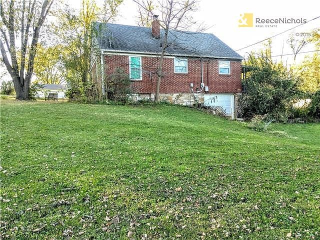 2nd image of 1715 S 49th Pl