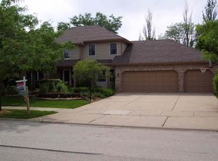 252 Hillandale Ct, Bloomingdale, IL