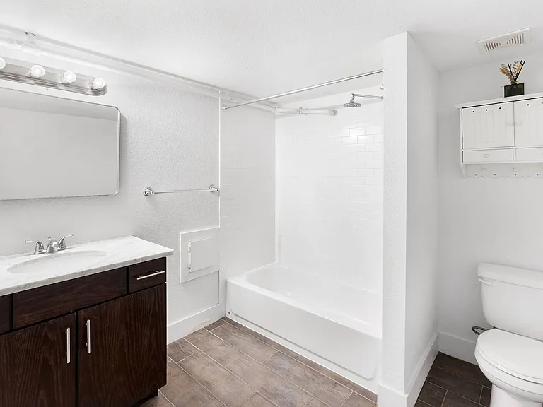 2576 Krameria St — Photo 23
