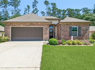 40211 Crestwood Ln, Ponchatoula, LA 70454