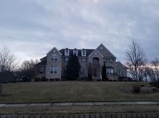 12 Belmont Cir, Columbus, NJ 08022