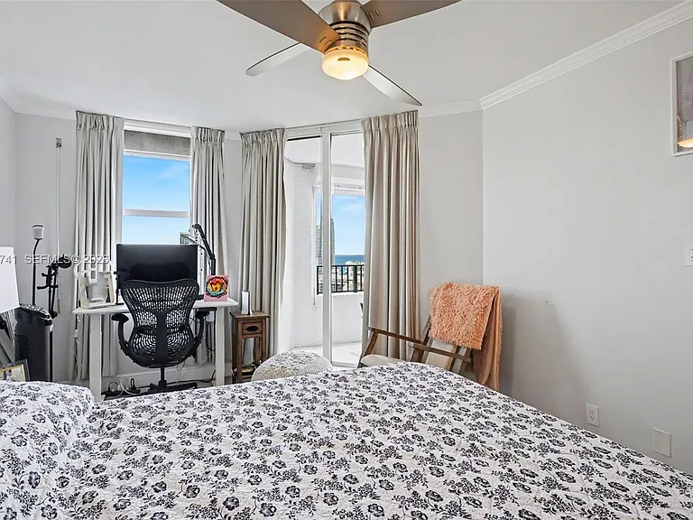 300 Three Islands Blvd #Penthouse 3A — Photo 13