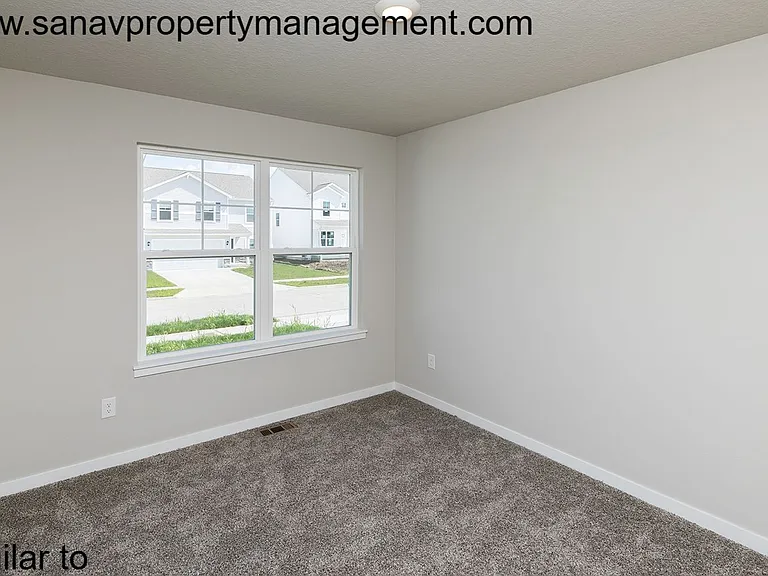 515 Elizabeth Ln NW — Photo 16