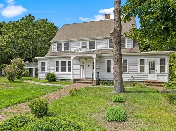 3 Smiths Ln, Kingston, MA 02364